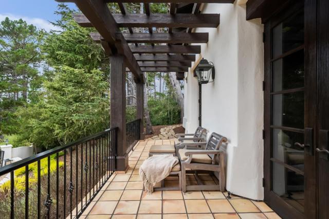 1425 Oleada Road, Pebble Beach CA: https://media.crmls.org/mediaz/384e8333-4501-48b9-b0b8-77f81957ed4a.jpg