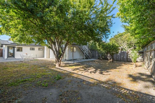 421 Oxford Way, Santa Cruz CA: https://media.crmls.org/mediaz/38506f42-e69f-4a04-8e27-1be7c45420b9.jpg
