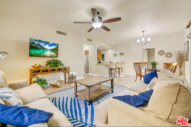 78225 Cabrillo Lane, Indian Wells CA: https://media.crmls.org/mediaz/38512094-e26f-47ab-8367-fe5676bd8221.jpg
