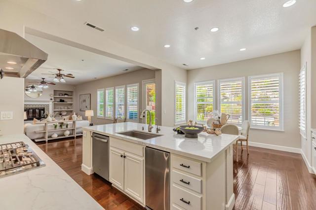 7473 Hoylake Court, Gilroy CA: https://media.crmls.org/mediaz/3852f493-893d-4591-b4c9-0d852c09116c.jpg