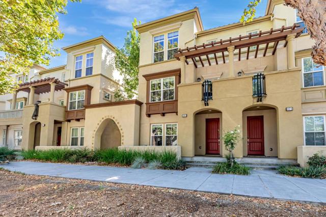 361 W Evelyn Avenue, Mountain View CA: https://media.crmls.org/mediaz/38539db1-0948-42bc-ab57-fd2f06bae5eb.jpg