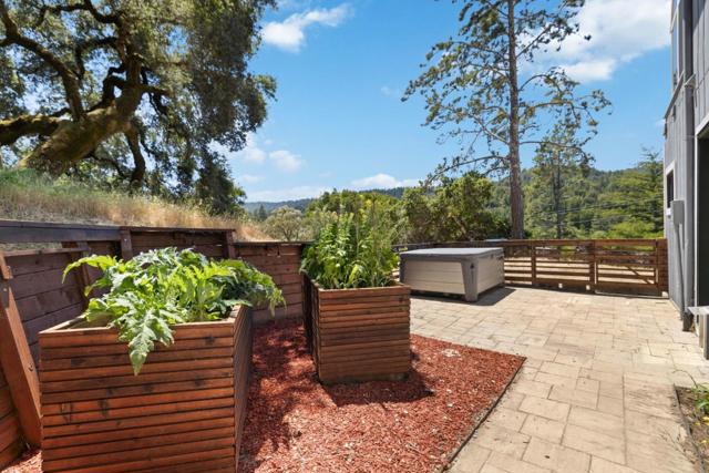 2203 Quail Hollow Road, Ben Lomond CA: https://media.crmls.org/mediaz/38542ffc-08ec-4ecf-8a1e-593d02577566.jpg