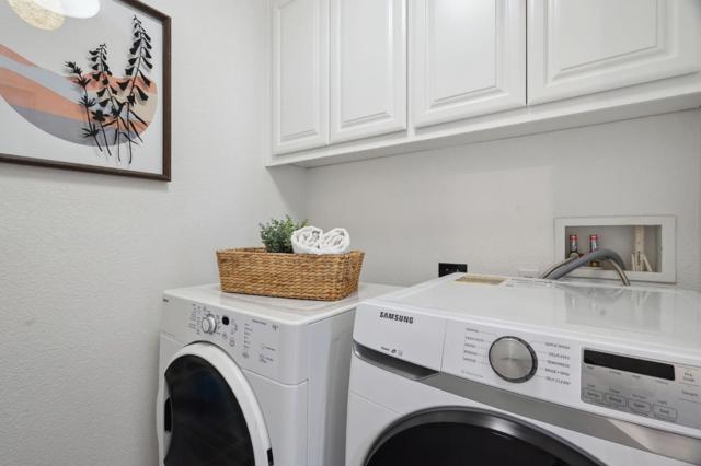 4440 Rivermark Parkway, Santa Clara CA: https://media.crmls.org/mediaz/38553edf-9c9d-489c-acda-c5d000b83aab.jpg