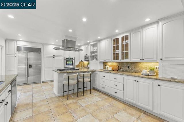 Image 9 of 32 For 220 Cypress Hills Ct