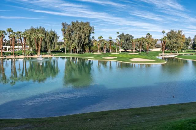 910 Island Drive #206, Rancho Mirage, CA 92270