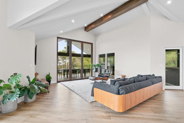 17808 Tourney Road, Los Gatos CA: https://media.crmls.org/mediaz/3857b0b6-2d28-4c01-96b7-509cb96ca888.jpg