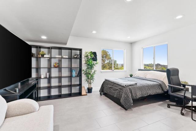 532 Moonrise Lane, Aptos CA: https://media.crmls.org/mediaz/38581206-b2b2-4489-bf54-129561fb7a4e.jpg