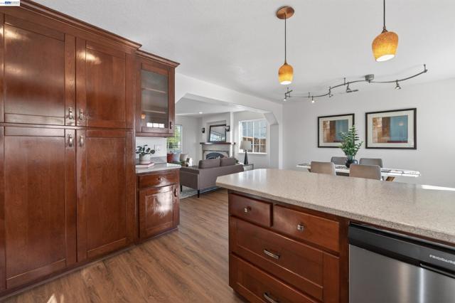 Image 13 of 30 For 1185 El Dorado Drive