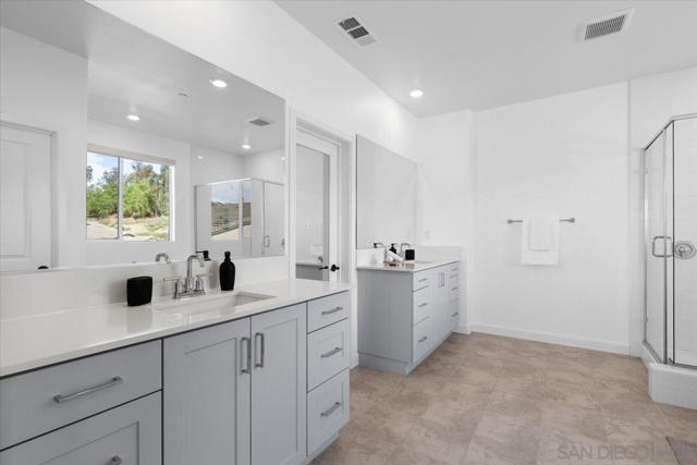 1457 Natalia Court, Escondido CA: https://media.crmls.org/mediaz/3859c59d-e8e1-4523-b734-69ff5921567b.jpg