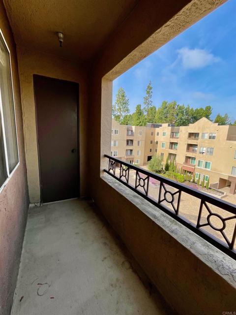 Image 10 of 24 For 8889 Caminito Plaza Centro
