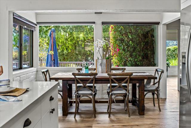 228 Vista Verde, Carmel Valley CA: https://media.crmls.org/mediaz/385c4ae1-a6bc-4cbc-9685-400ef2e16436.jpg