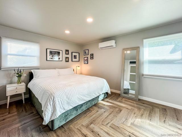 5011 E Mountain View Dr, San Diego CA: https://media.crmls.org/mediaz/385cb985-8c2b-4401-ba12-0cf0ab17187f.jpg