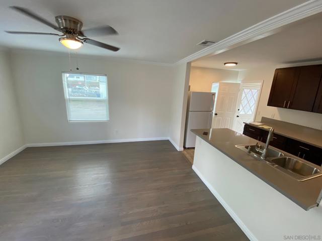 8975 Lamar St, Spring Valley CA: https://media.crmls.org/mediaz/385df366-4f8c-4256-a0e7-f4c193970154.jpg