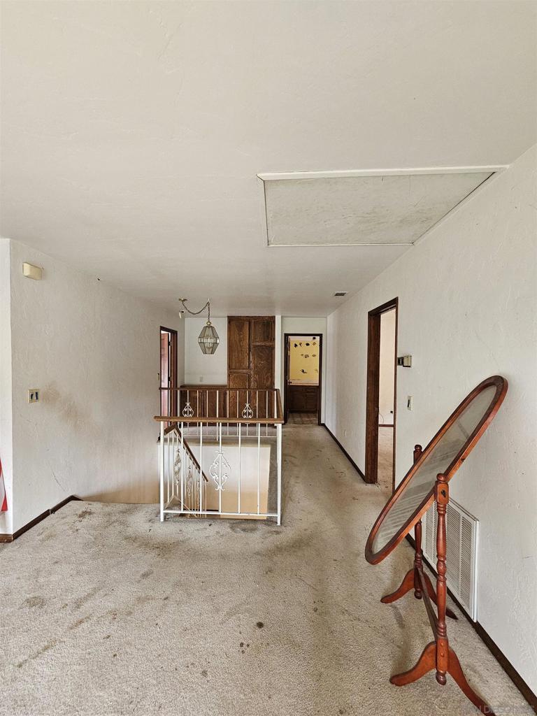 18055 Old Coach Rd - photo 18