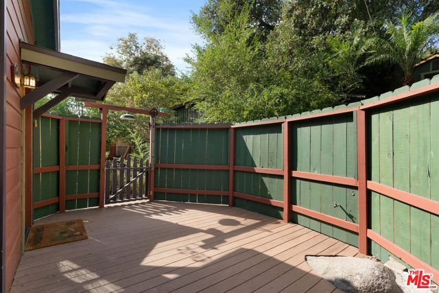 483 Sturtevant Drive, Sierra Madre CA: https://media.crmls.org/mediaz/385ef1a7-43c1-4201-9964-1e4ae87765d3.jpg