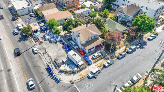 1408 35th Street, Los Angeles, California 90018, 4 Bedrooms Bedrooms, ,2 BathroomsBathrooms,Single Family Residence,For Sale,35th,24426749