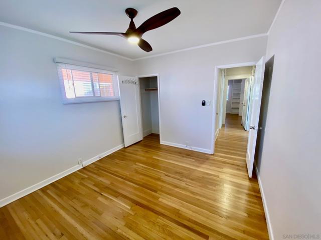 4830 4832 Utah St, San Diego CA: https://media.crmls.org/mediaz/38609fbf-281b-4559-b414-70d8a5186679.jpg