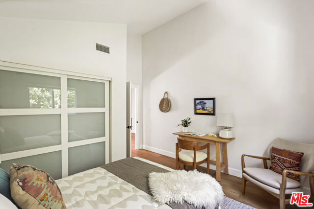 4614 San Andreas Avenue, Los Angeles CA: https://media.crmls.org/mediaz/38617cbb-6fd7-4765-bb31-1d0c863192fd.jpg