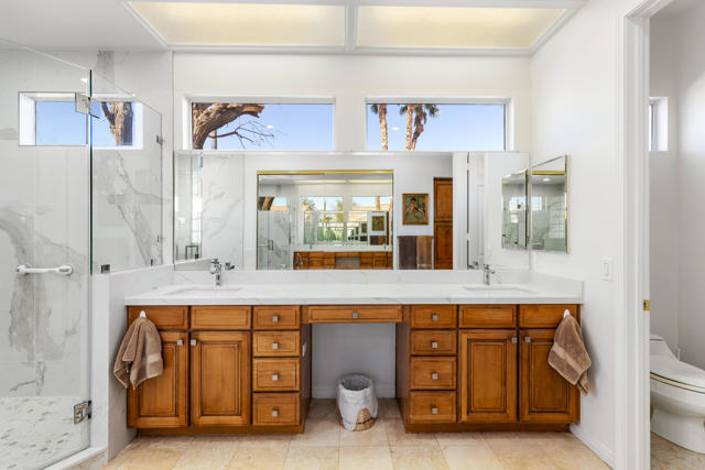 78210 Gray Hawk Drive, Palm Desert CA: https://media.crmls.org/mediaz/38617f56-6257-46a4-89db-5ed1f2856ad2.jpg