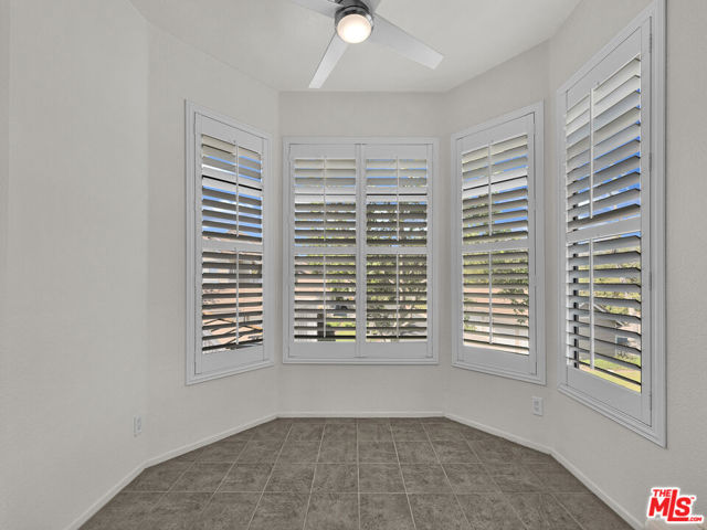 24 Green Brier Circle, Coto de Caza CA: https://media.crmls.org/mediaz/3861948f-e348-4be9-b622-592fc7914b72.jpg