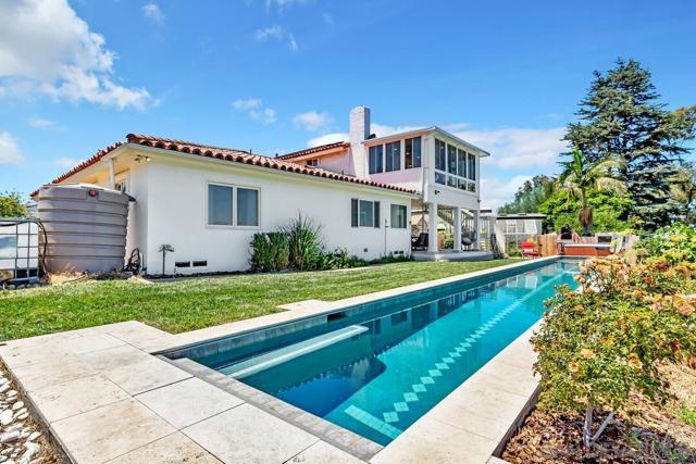 5141 Dorman Dr, San Diego CA: https://media.crmls.org/mediaz/38630718-b258-412c-afc2-c1240e03cf55.jpg