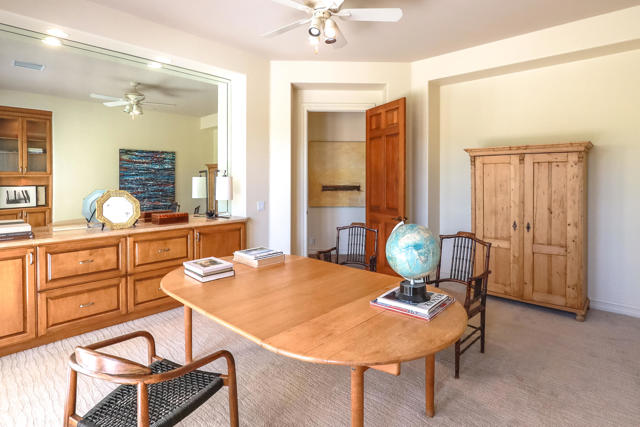 16 Villaggio Place, Rancho Mirage CA: https://media.crmls.org/mediaz/38639cbd-a3b2-4b1a-81d4-c72294f5e040.jpg