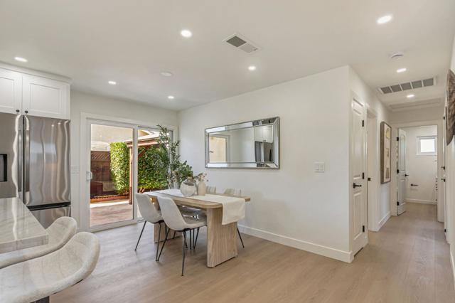 890 Silacci Drive, Campbell CA: https://media.crmls.org/mediaz/3863bed4-b0df-475c-8495-1804da7f75f5.jpg