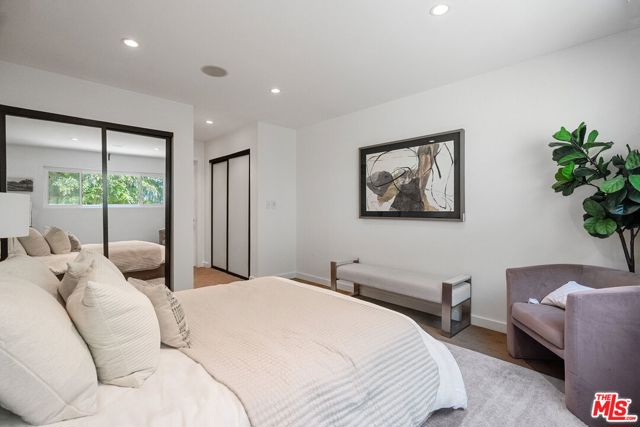1230 Horn Avenue, West Hollywood CA: https://media.crmls.org/mediaz/3863cae0-cc77-4ea2-b12b-36c91ed0d307.jpg