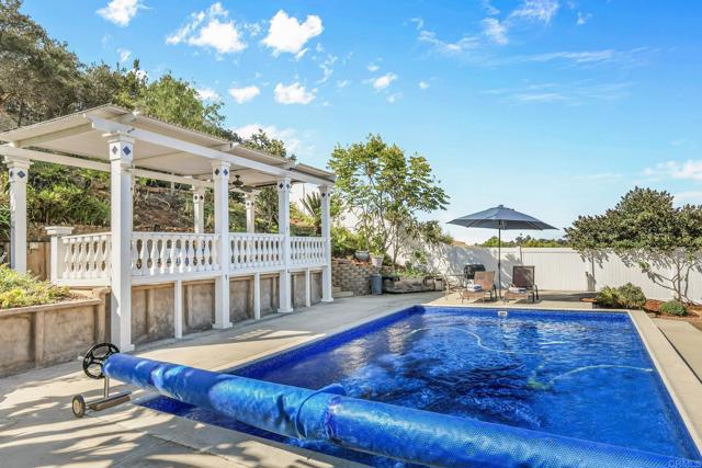 Detail Gallery Image 35 of 54 For 8659 Golf Dr, Spring Valley,  CA 91977 - 3 Beds | 2 Baths