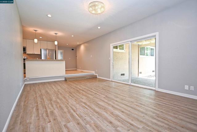 530 Hazel Street, Livermore CA: https://media.crmls.org/mediaz/38646e5e-fe32-473e-95ac-0e3219afe423.jpg