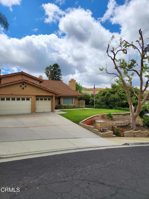 13644 Deering Lane, Moorpark CA: https://media.crmls.org/mediaz/3864c471-ed64-439c-94fc-4c518e765240.jpg