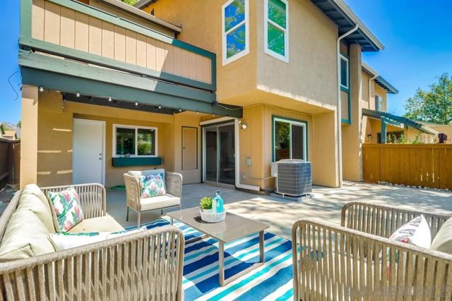 10262 Michala, Santee CA: https://media.crmls.org/mediaz/38669914-f7b4-4291-86e8-559e6e9755f5.jpg