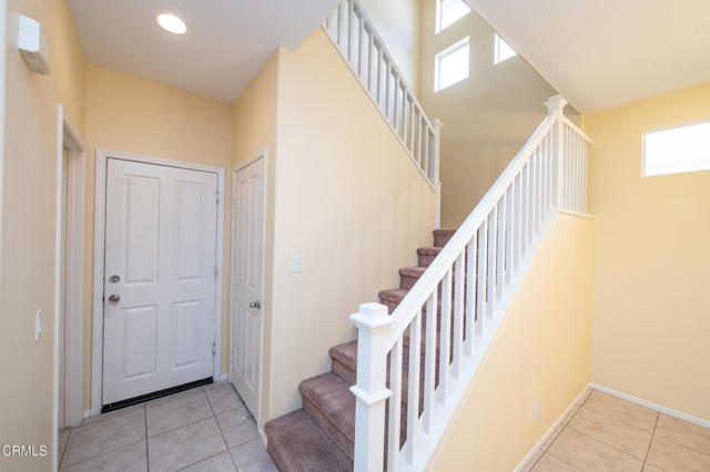 2844 Capella Way, Thousand Oaks CA: https://media.crmls.org/mediaz/38678955-1615-4cd8-96f3-17a63c7e557a.jpg