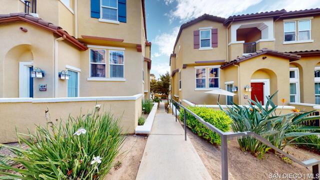 1866 E 12th ST, National City CA: https://media.crmls.org/mediaz/3867c935-c5c6-4541-b88b-f8a389f7d677.jpg