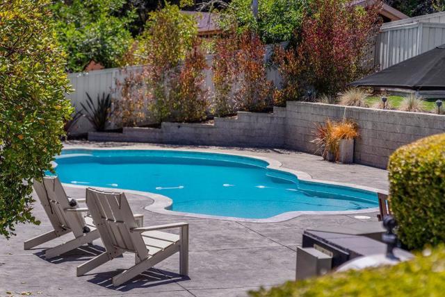 455 Calle Del Sol, Aptos CA: https://media.crmls.org/mediaz/3867f556-a66c-40c8-a3e0-7e7d6a4a7195.jpg