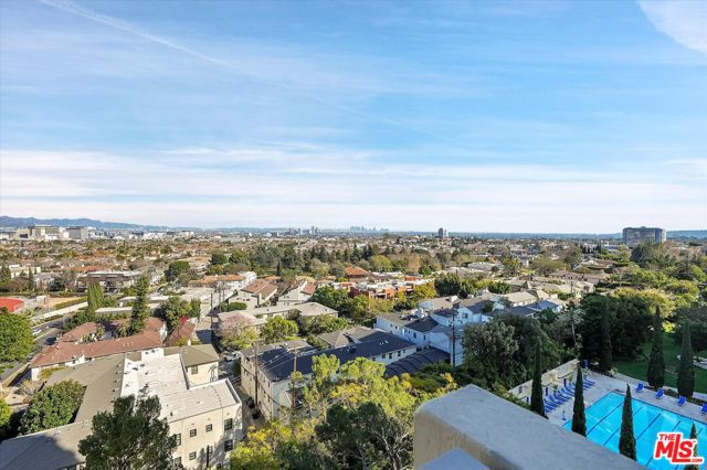 2160 E Century Parkway, Los Angeles CA: https://media.crmls.org/mediaz/38680fd4-c048-426f-a504-739e0ee7b199.jpg