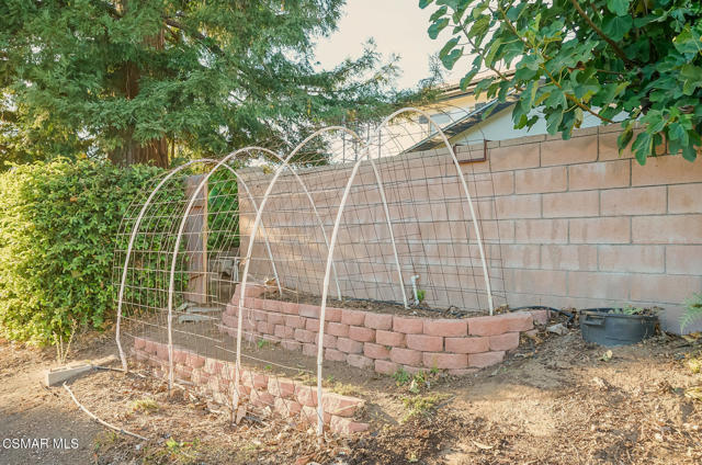 3964 Greenwood Street, Newbury Park CA: https://media.crmls.org/mediaz/38683c77-e128-4b90-9323-9278fedd80f1.jpg