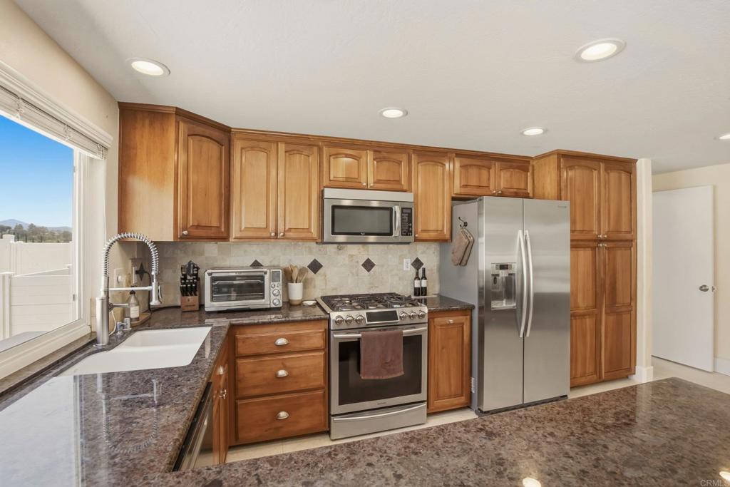 12388 Reata Court - photo 20