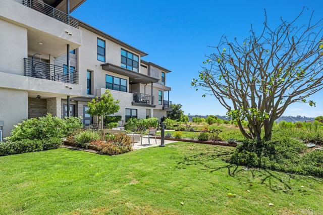 2706 via alta place, San Diego CA: https://media.crmls.org/mediaz/386ae848-7195-42dd-8200-ac9ffde9bb32.jpg