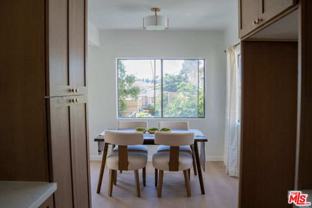 4579 Ambrose Avenue, Los Angeles CA: https://media.crmls.org/mediaz/386c20da-2abf-4908-a2ab-7e9097dddb58.jpg