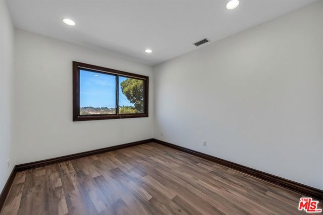 4 Bed Home for Sale in Los Angeles, California