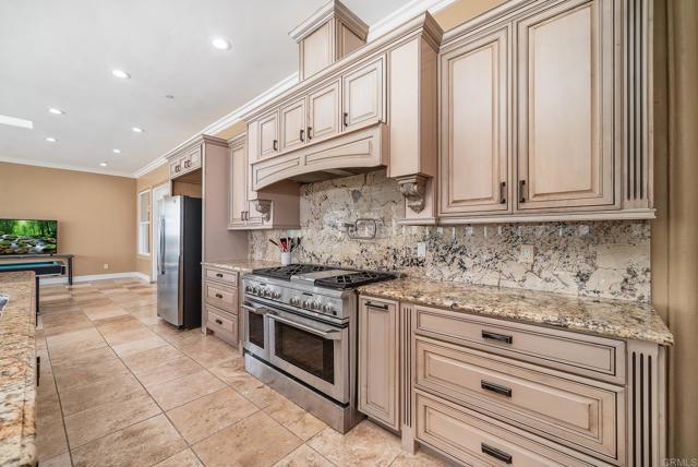 Image 20 of 75 For 29314 Twin Oaks Valley Road