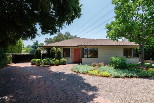 3312 Thorndale Road, Pasadena CA: https://media.crmls.org/mediaz/386d976c-37f3-44f3-980c-2157e771f47c.jpg