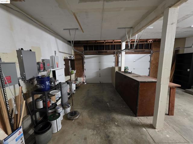 136 Evergreen Way, Vallejo CA: https://media.crmls.org/mediaz/386f8b98-3335-40bc-8ae0-cb481e3823a5.jpg