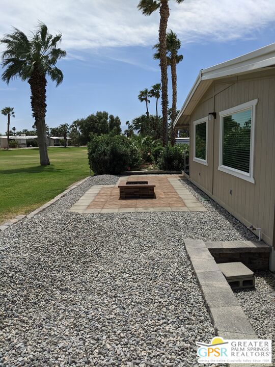 15500 Bubbling Wells Road, Desert Hot Springs CA: https://media.crmls.org/mediaz/3873efc9-2741-4d03-8024-56d3a4ce63b9.jpg