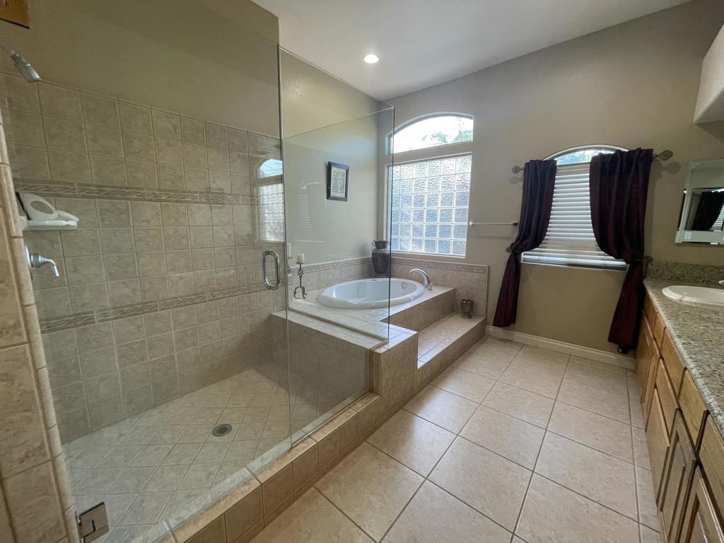 MLS #219142948DA image #14