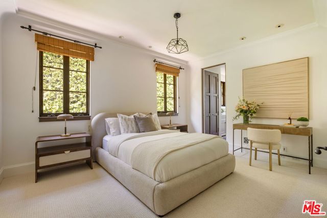 Drew Fenton | 182 N Carmelina Avenue Los Angeles CA | MLS: 7686952