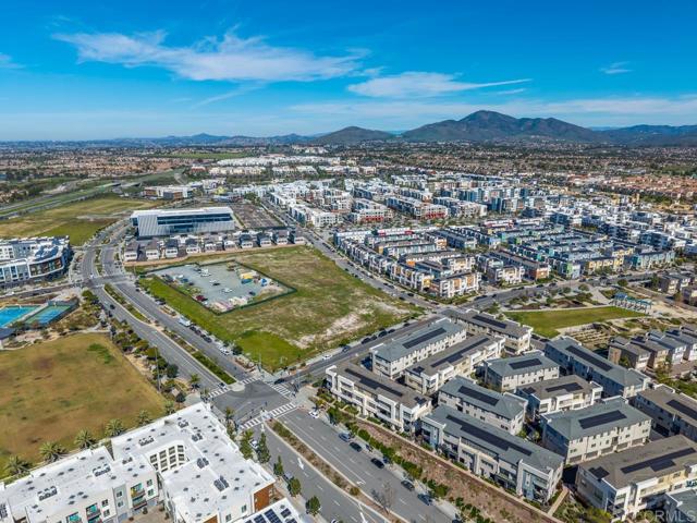 Detail Gallery Image 8 of 61 For 1812 Mint Terrace #UNIT 2,  Chula Vista,  CA 91915 - 4 Beds | 3/1 Baths