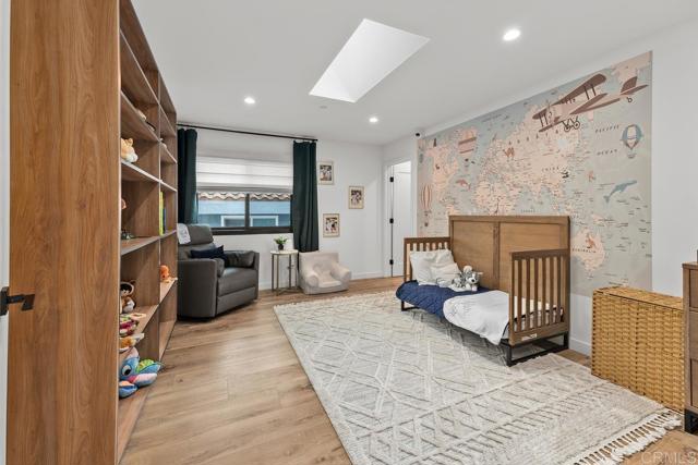 5186 Maynard Street, San Diego CA: https://media.crmls.org/mediaz/387596a8-1dbe-4027-b891-17dc50447bb5.jpg