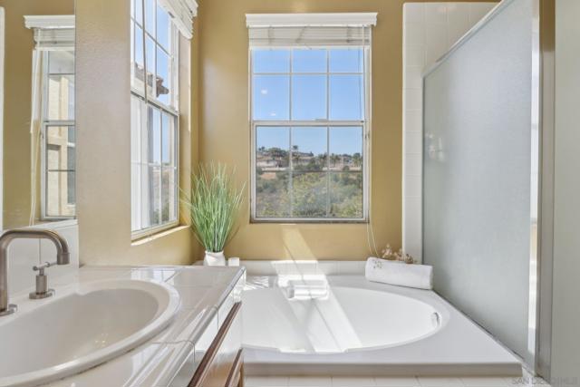 11856 Miro Circle, San Diego CA: https://media.crmls.org/mediaz/3876378e-03cc-4719-ae77-819cc1ddf5f6.jpg